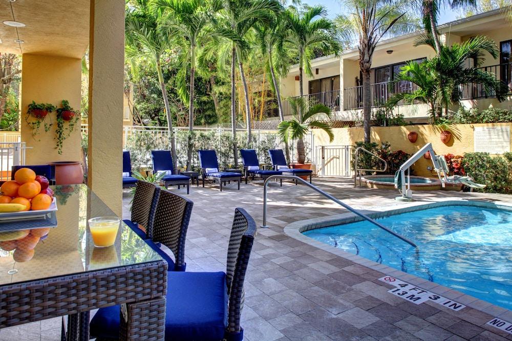 Hampton Inn Miami-Coconut Grove/Coral Gables Ngoại thất bức ảnh