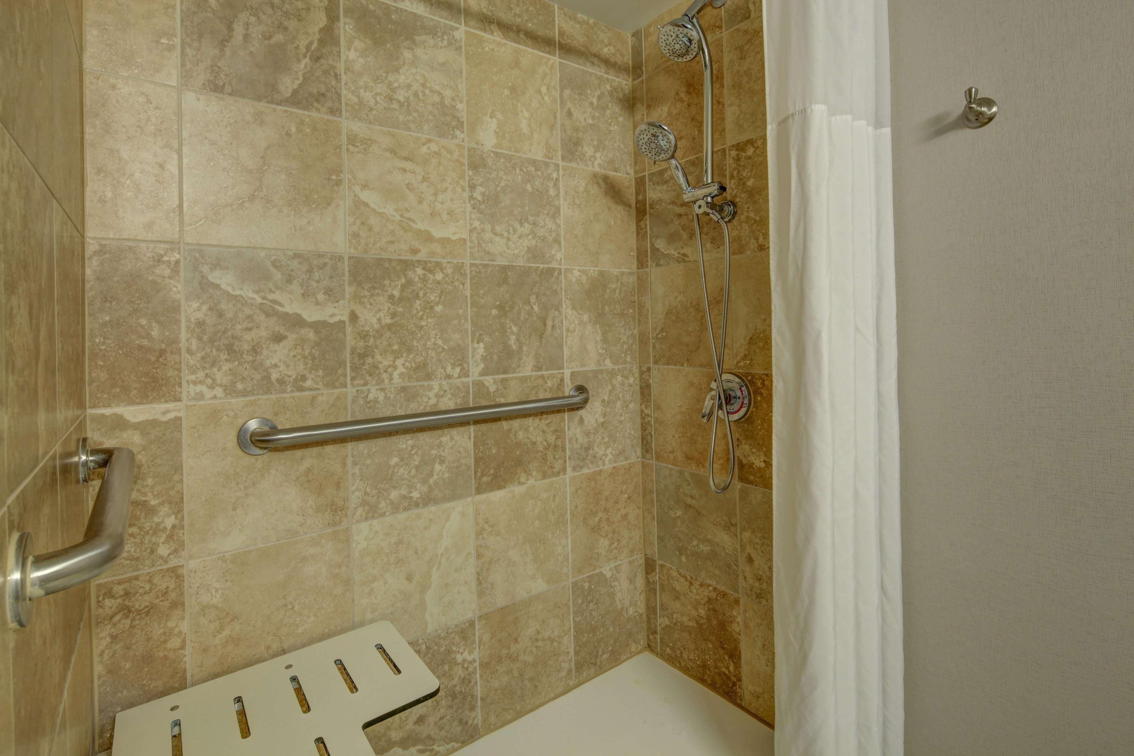 Hampton Inn Miami-Coconut Grove/Coral Gables Ngoại thất bức ảnh