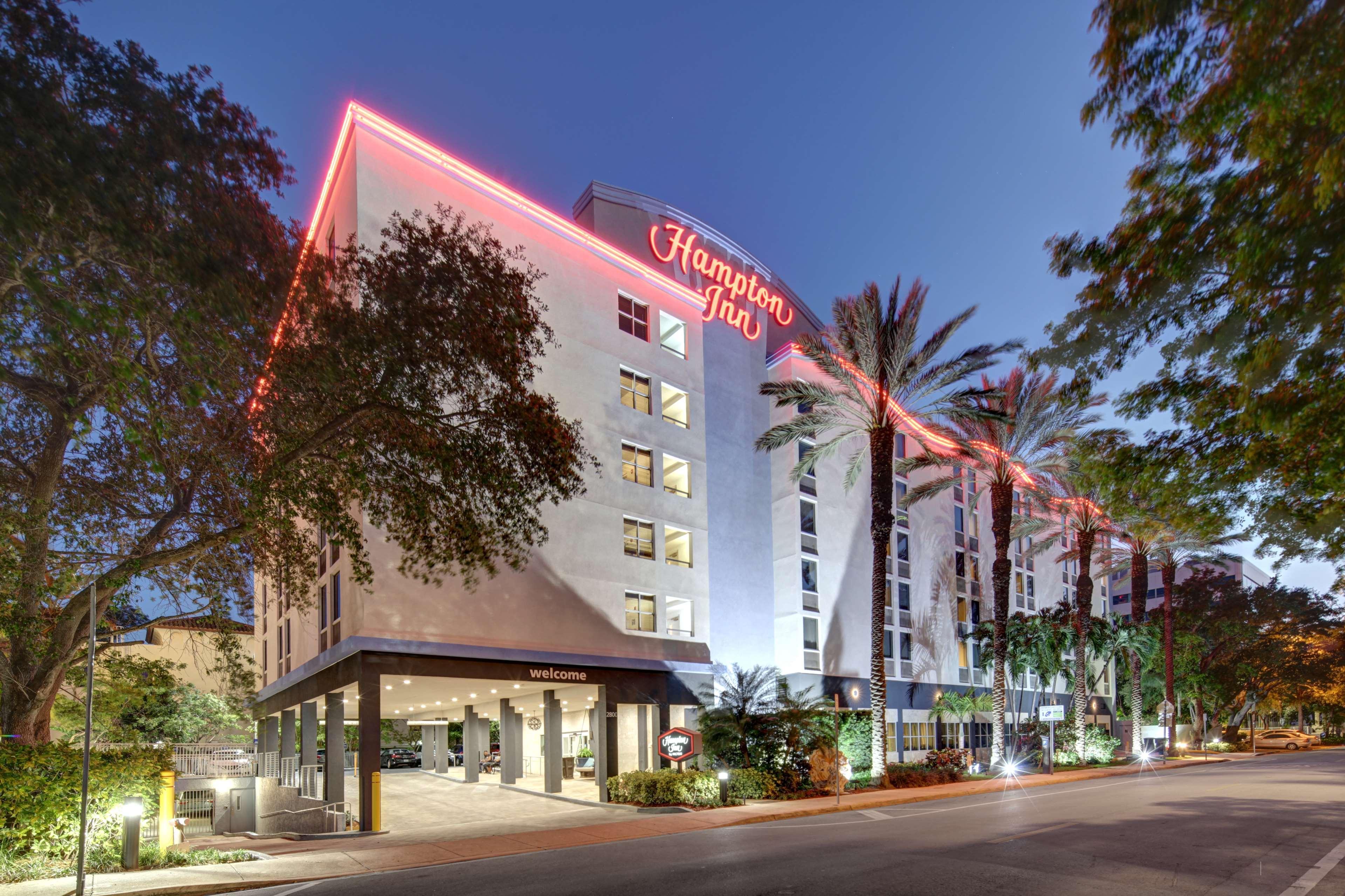 Hampton Inn Miami-Coconut Grove/Coral Gables Ngoại thất bức ảnh
