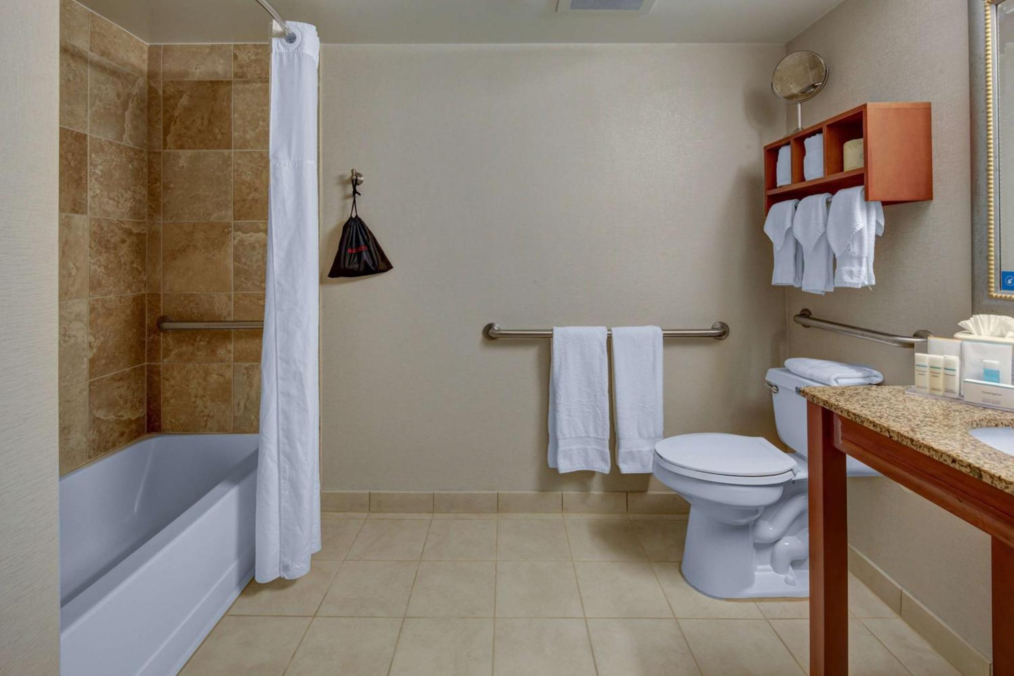 Hampton Inn Miami-Coconut Grove/Coral Gables Ngoại thất bức ảnh