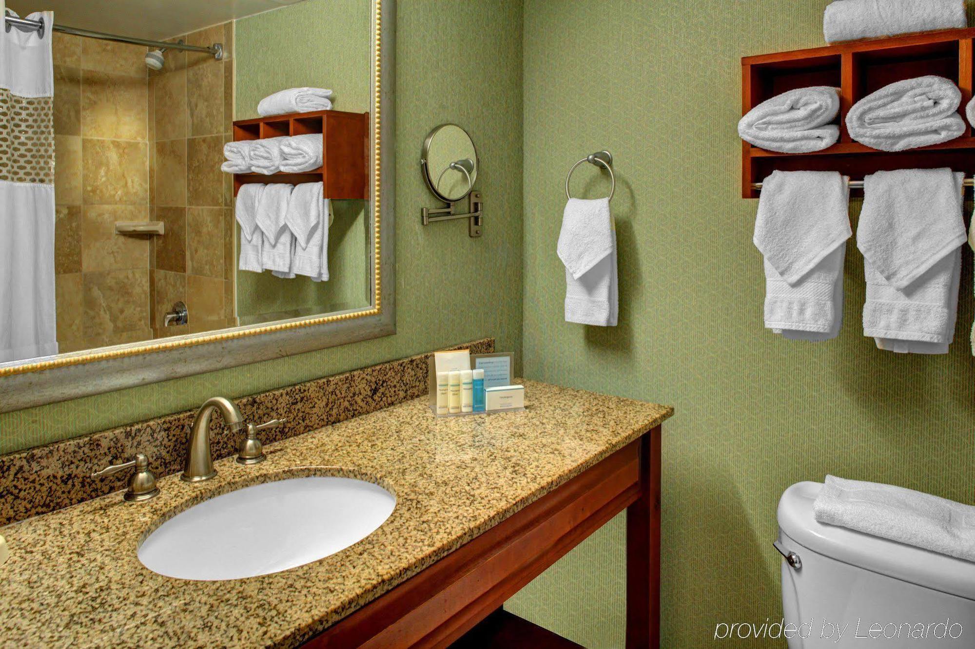 Hampton Inn Miami-Coconut Grove/Coral Gables Ngoại thất bức ảnh